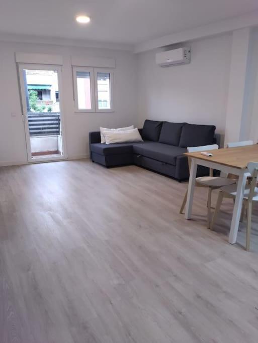 Piso Exclusivo En Getafe Centro Exterior photo